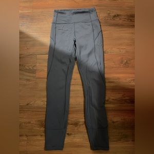 Lululemon leggings. Size 4. Excellent condition
